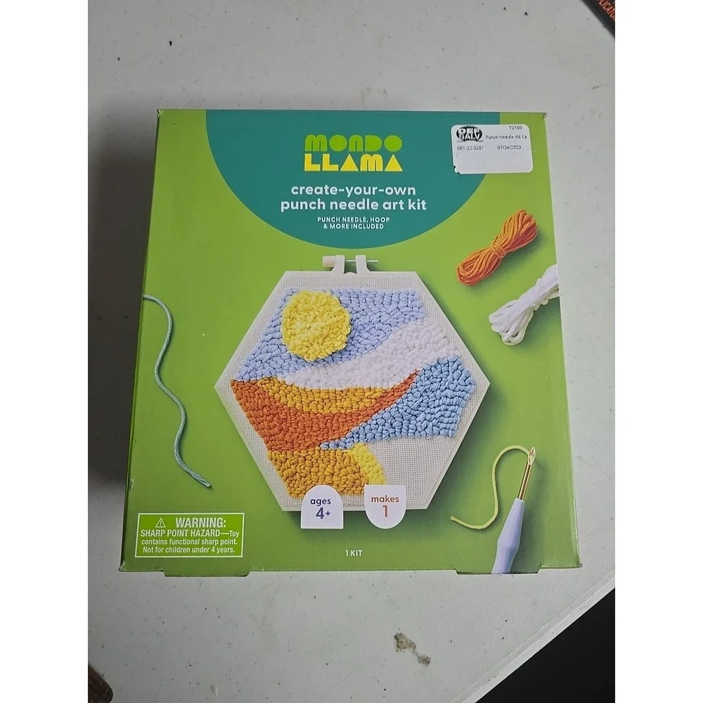 Mondo Llama Create-Your-Own Punch Needle Art Kit w/Everything Included - NEW